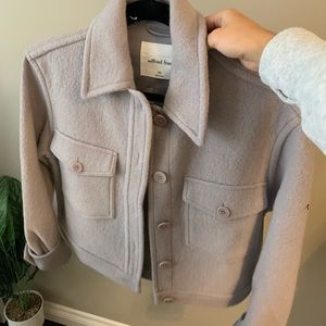 The ganna cropped shirt jacket by Wilfred from aritzia